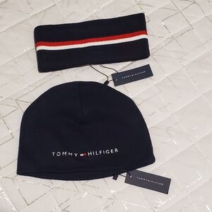 NWT Tommy Hilfiger Set
